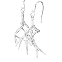 Load image into Gallery viewer, Tree Twist Earrings